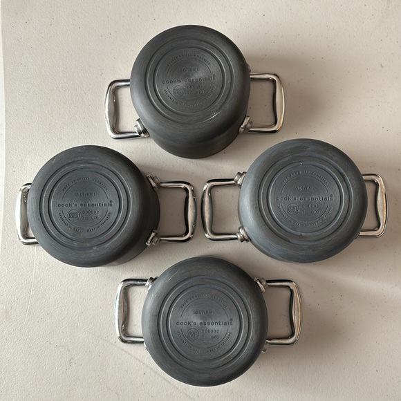 Cooks Essentials 5/8 Qt. Mini Pot w/ Handles/Set of 4 - Picture 2 of 5